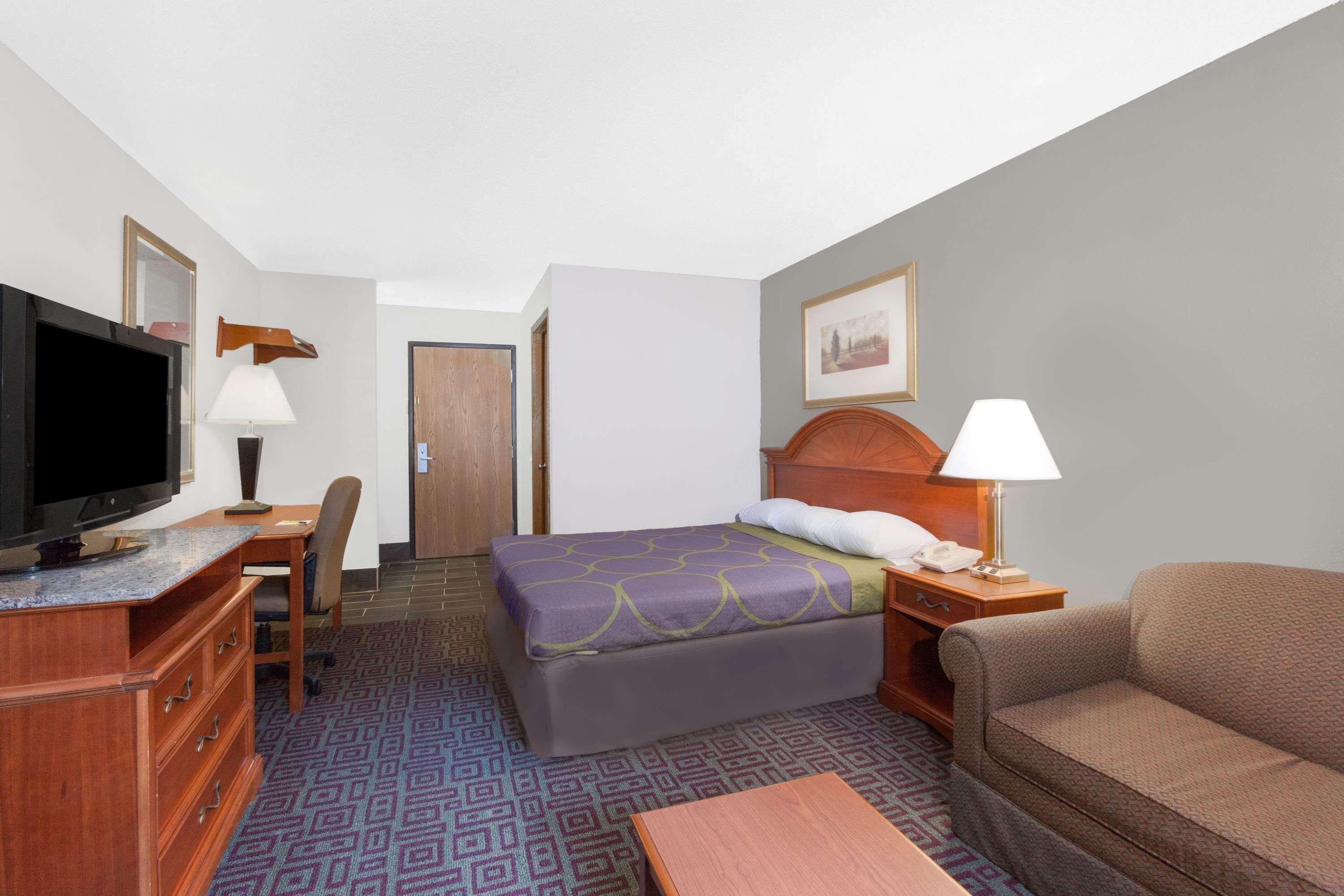 Super 8 By Wyndham Fort Madison Eksteriør bilde